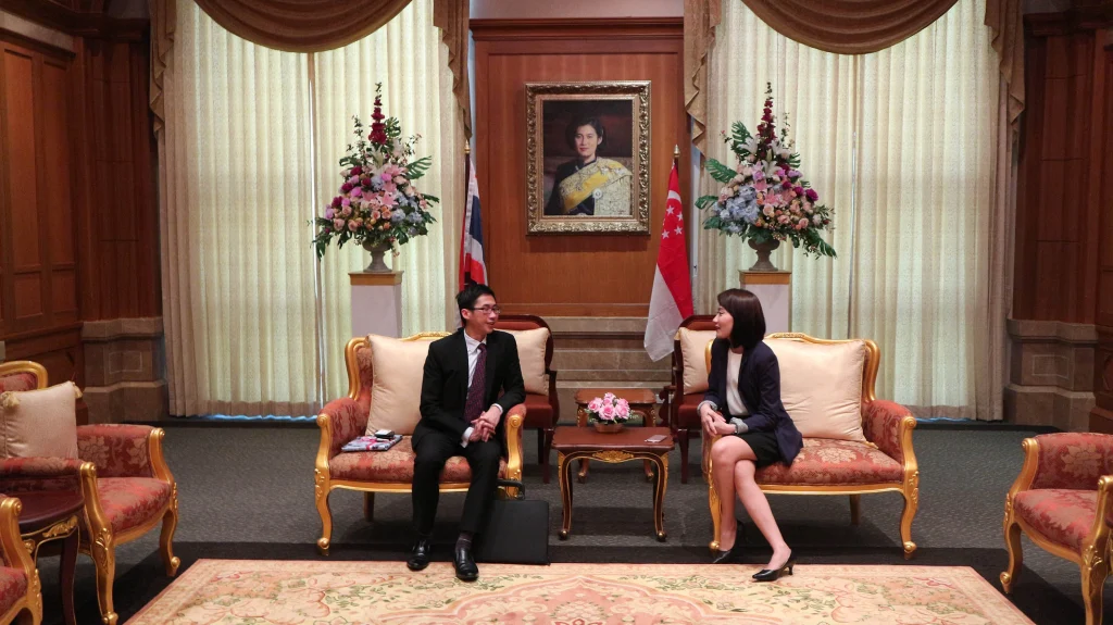 610313 01 scaled Embassy of the Republic of Singapore เยือนสถาบัน