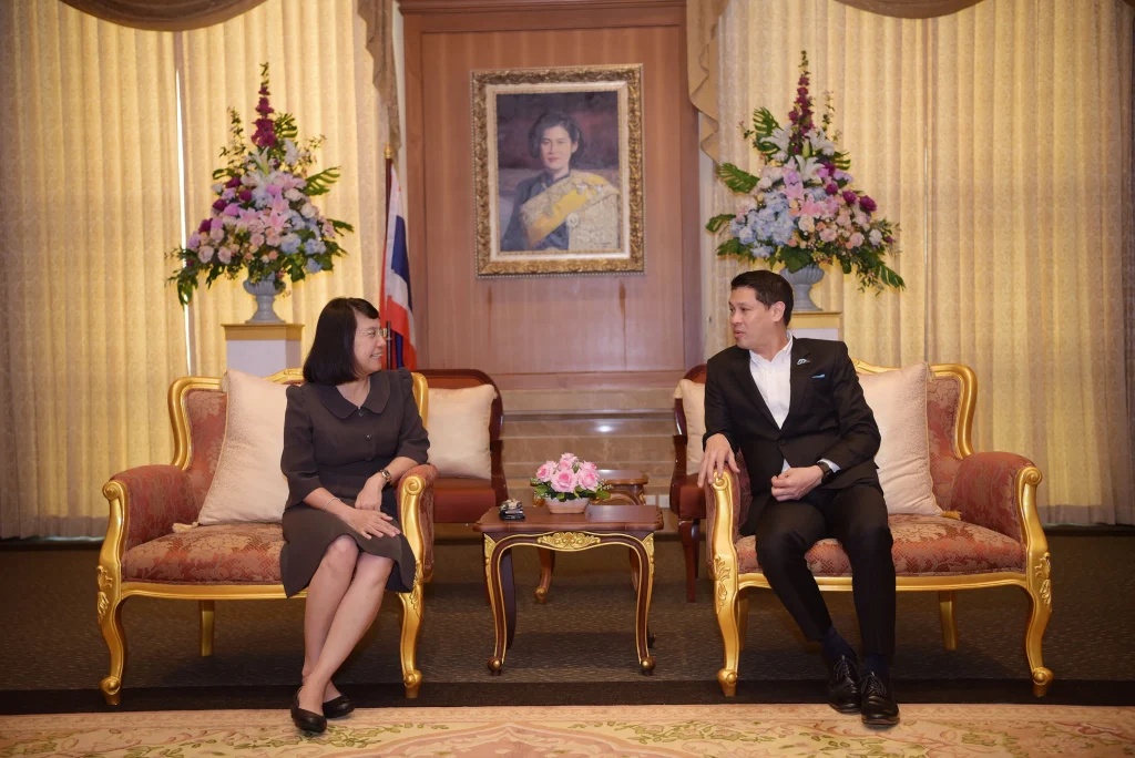 MOU คณะการจัดการการท่องเที่ยว (นิด้า) กับ บริษัท การบินกรุงเทพ จำกัด (มหาชน)