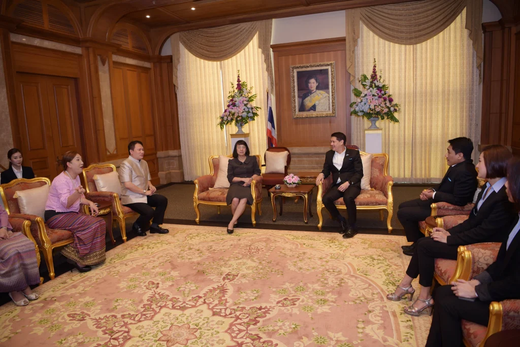 MOU คณะการจัดการการท่องเที่ยว (นิด้า) กับ บริษัท การบินกรุงเทพ จำกัด (มหาชน)