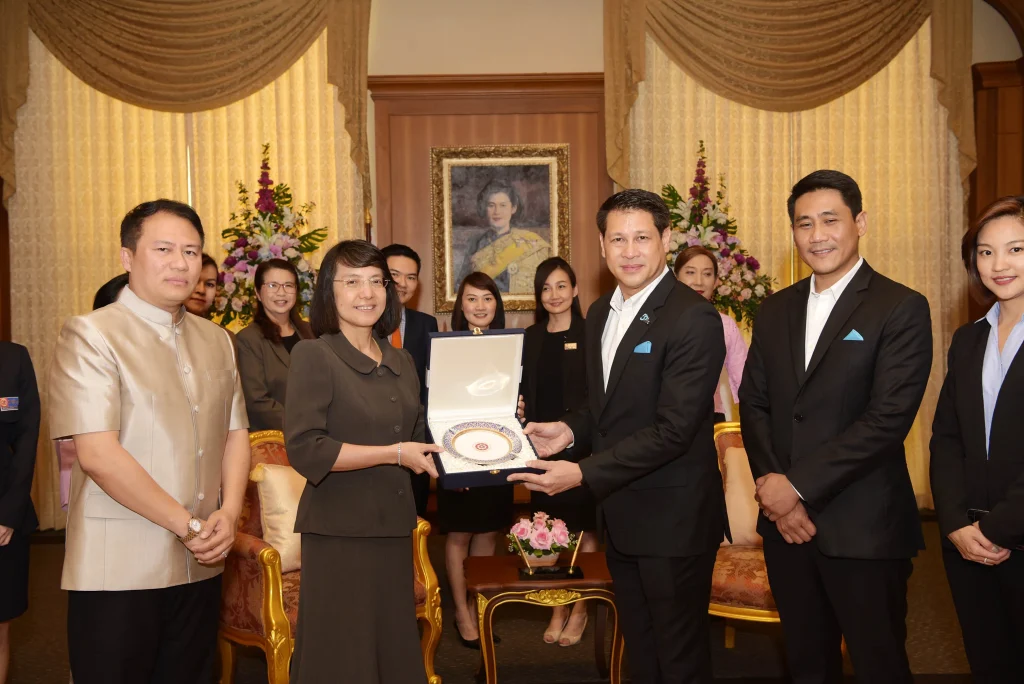 MOU คณะการจัดการการท่องเที่ยว (นิด้า) กับ บริษัท การบินกรุงเทพ จำกัด (มหาชน)