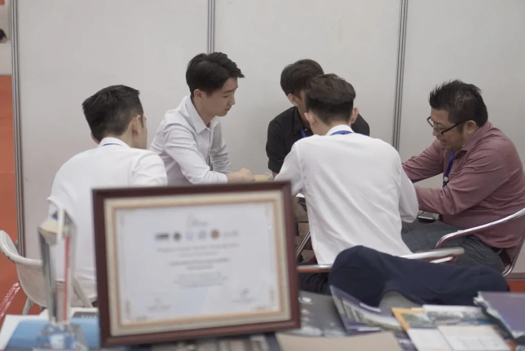 610624 05 งานนิทรรศการด้านการลงทุนระดับนานาชาติ