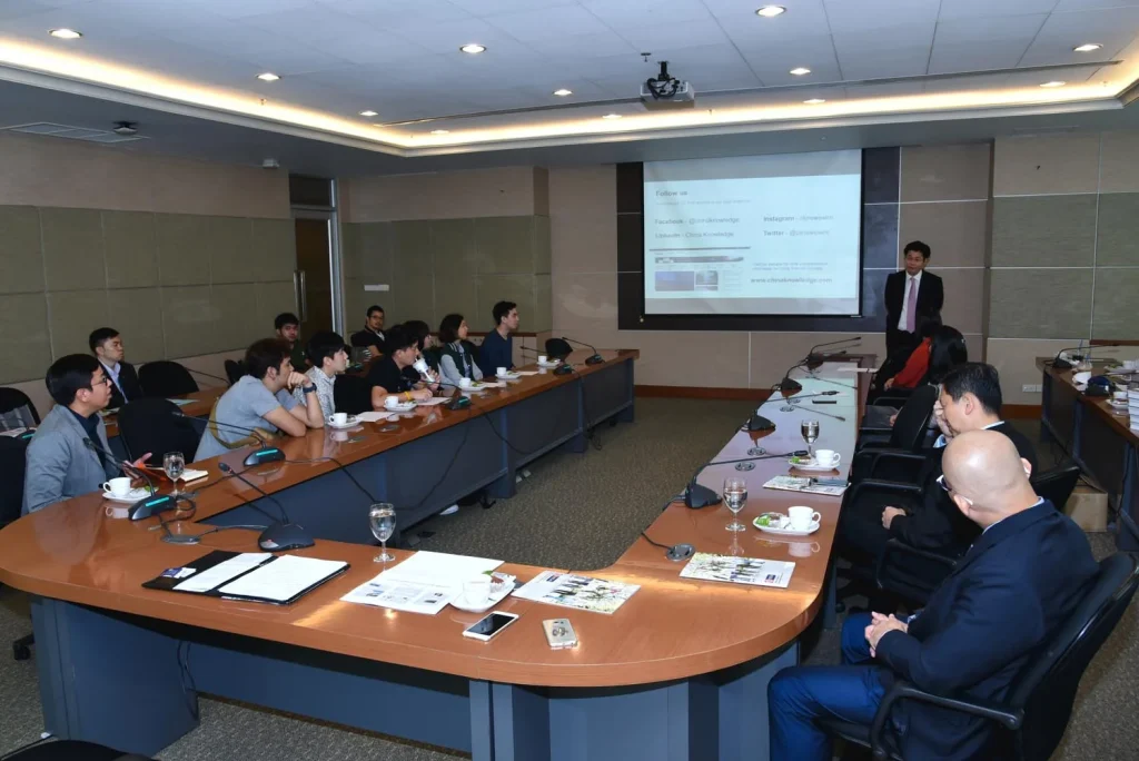 China Knowledge (Shanghai) Co., Ltd. เยือนสถาบัน