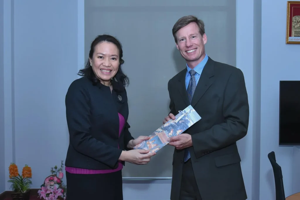 Indiana University (IU) เยือนสถาบัน