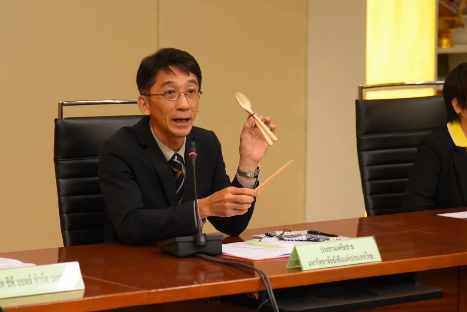 “นิด้า” ร่วมลงนาม MOU ลดขยะพลาสติกในร้านสะดวกซื้อ 7-11