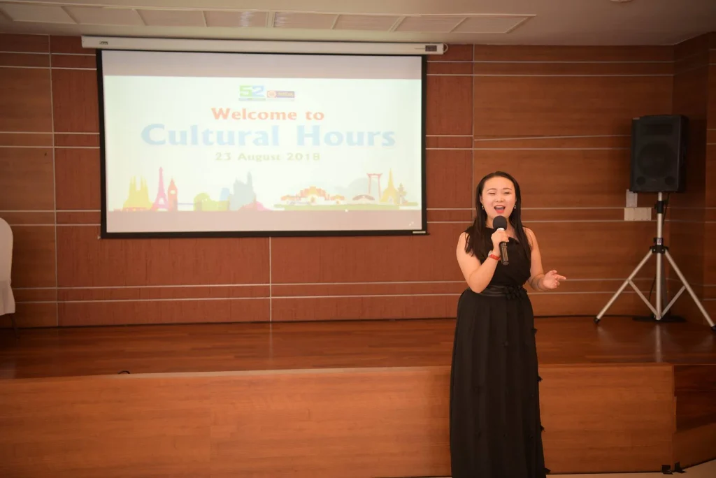 610823 05 Cultural Hours 2561