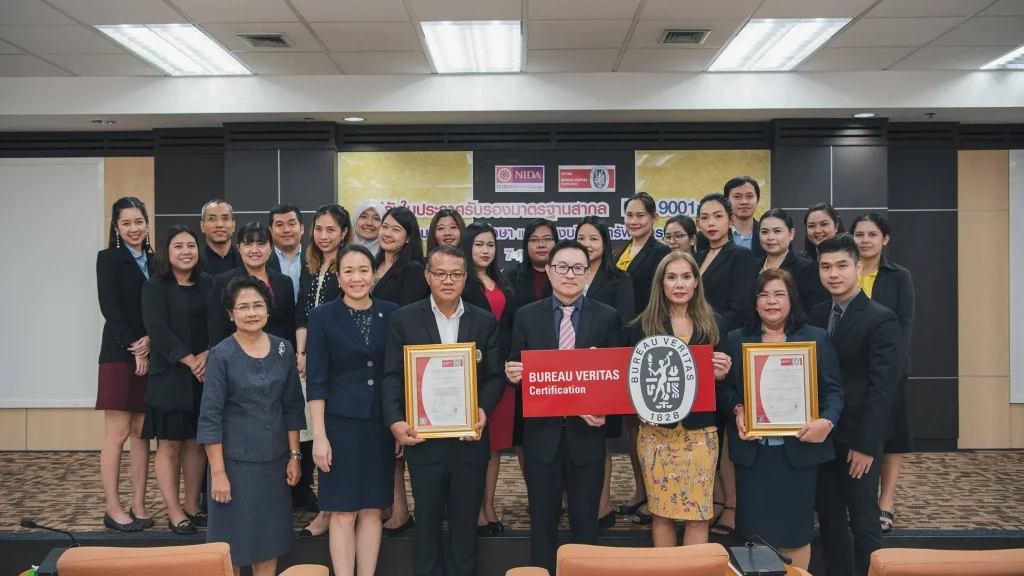 620207 07 รับมอบใบประกาศรับรองมาตรฐานสากล ISO 9001: 2015