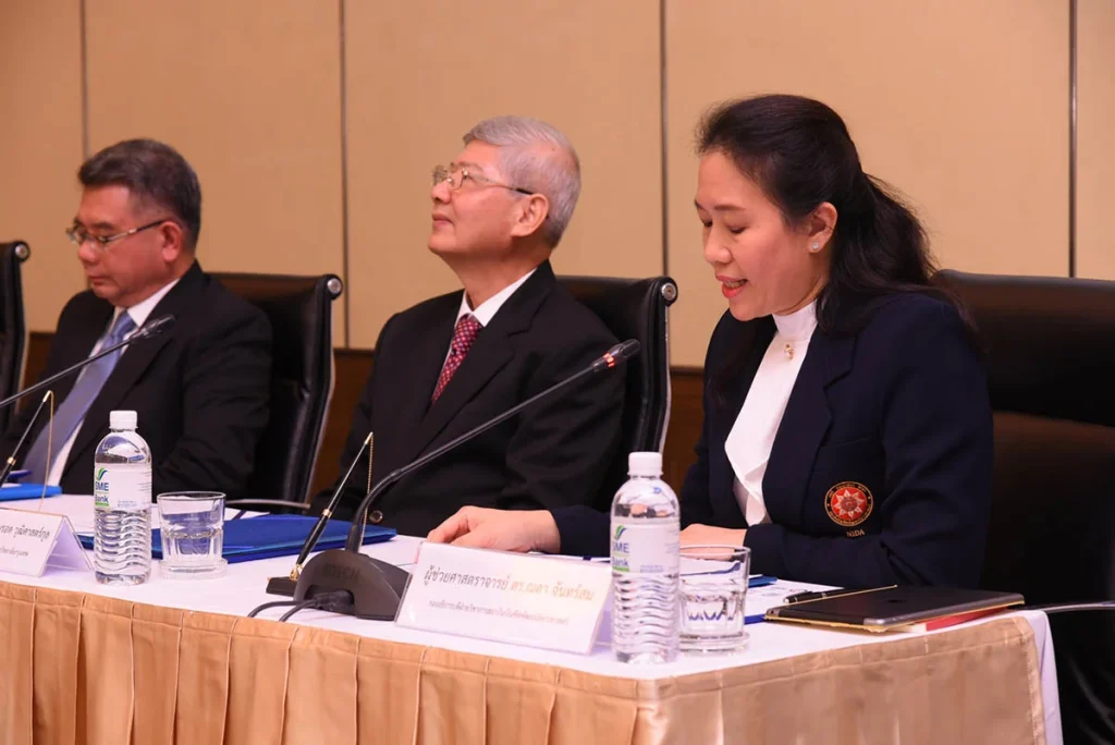 620218mou 02 ธพว.จับมือ 4 ม.ปั้นสตาร์ทอัพ-เอสเอ็มอีไทยโกอินเตอร์