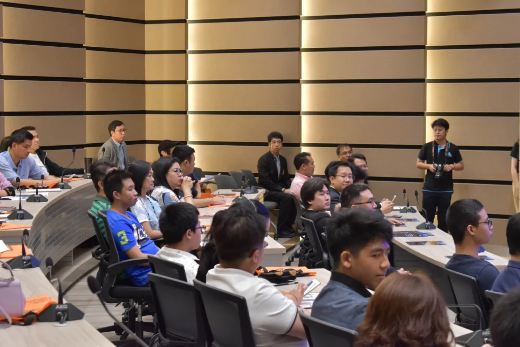 620316econ 02 นิด้า จับมือ สจล. จัด Open House หลักสูตรตรีควบโท