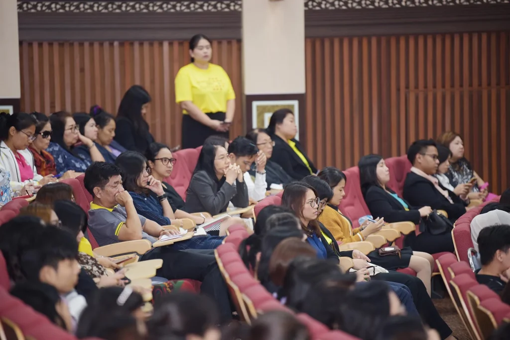 นิด้าจัดประชาพิจารณ์ เพื่อรับฟังความคิดเห็น ครั้งที่ 1