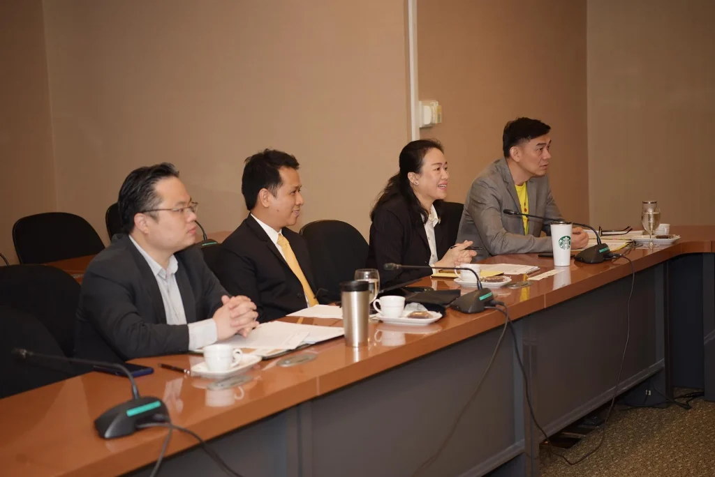 620429 02 Beijing Open Distance Education Center เยือนสถาบัน