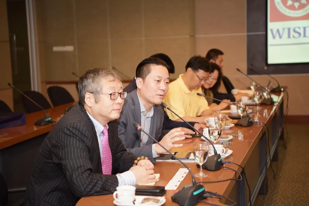 620429 03 Beijing Open Distance Education Center เยือนสถาบัน