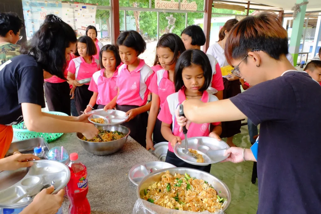 สีสรรค์ปันรอยยิ้ม โรงเรียนวัดสารวนาราม จ.ปราจีนบุรี
