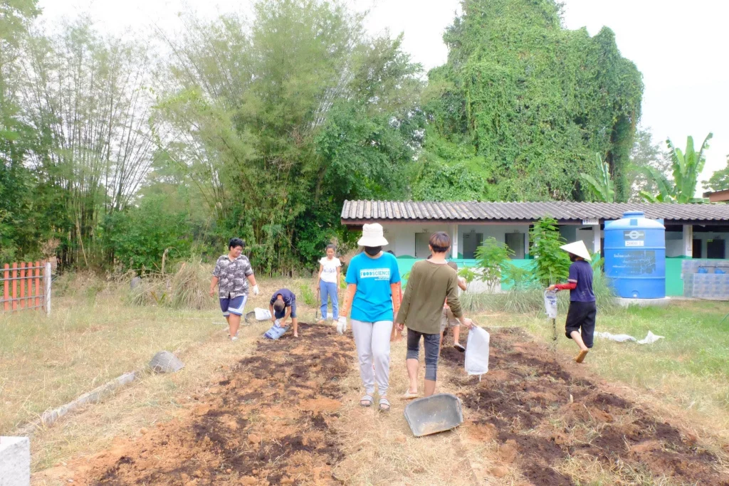 สีสรรค์ปันรอยยิ้ม โรงเรียนวัดสารวนาราม จ.ปราจีนบุรี