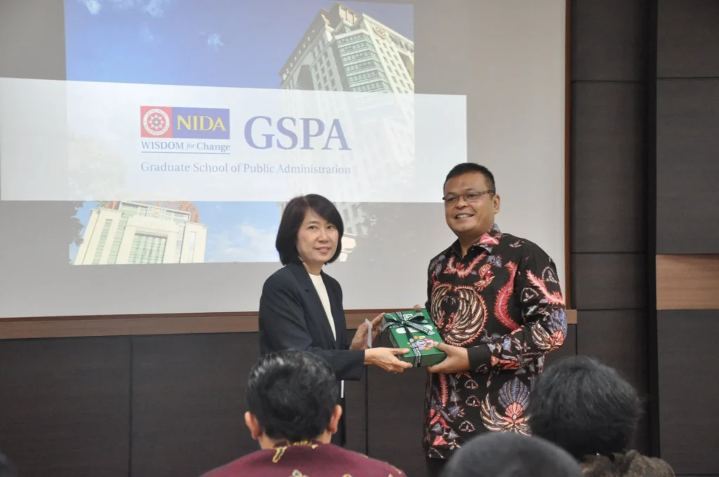 Leadership National Training และ NIPA เยือนสถาบัน