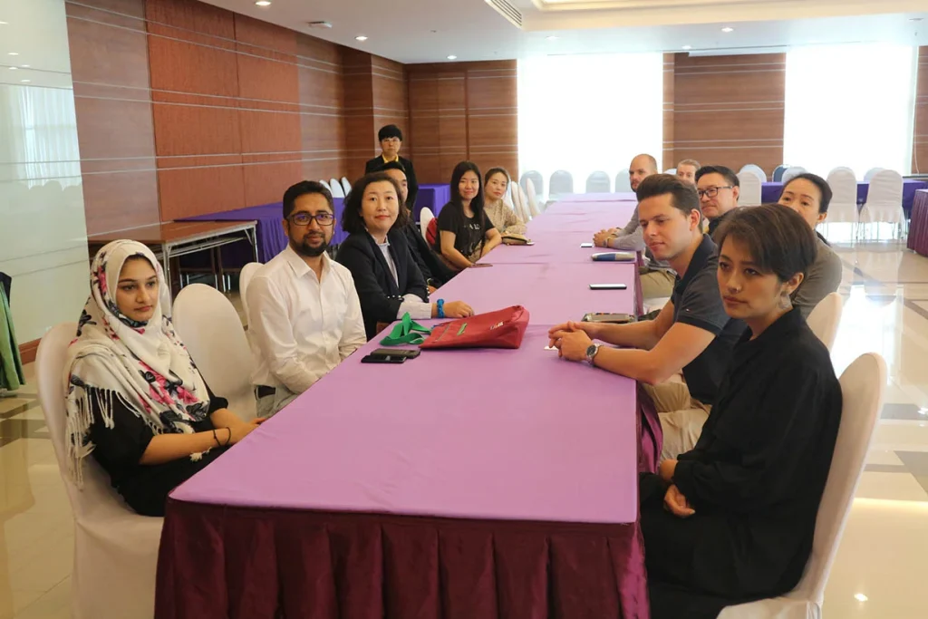 620523 02 International Student Farewell