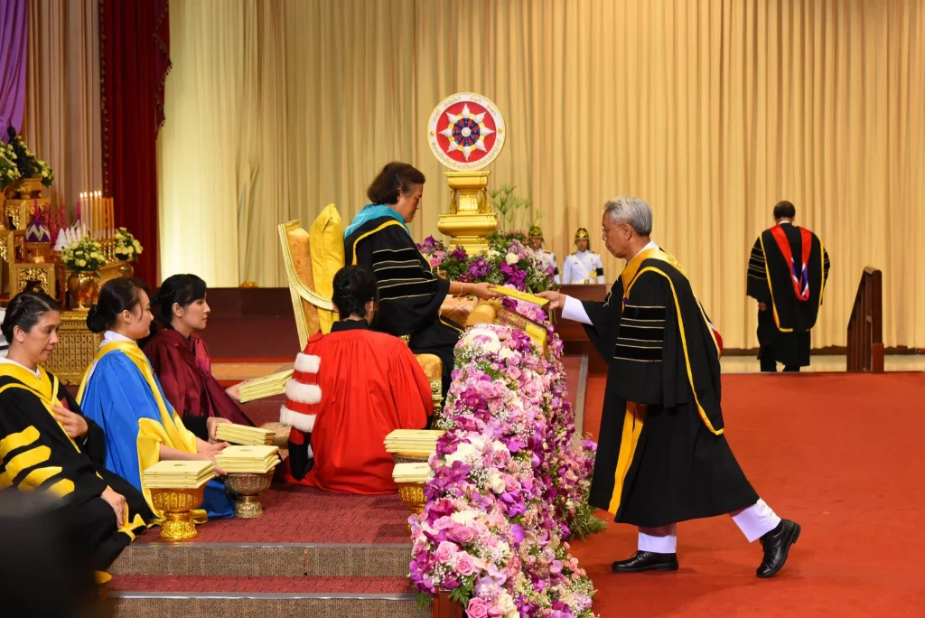 พิธีพระราชทานปริญญาบัตร ครั้งที่ 39