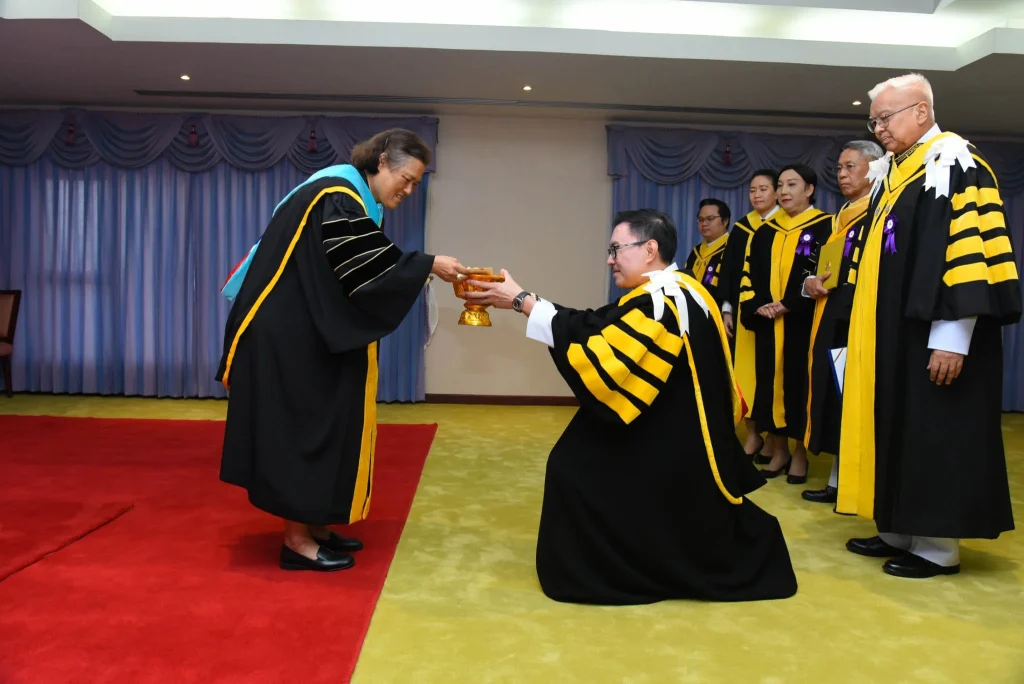 พิธีพระราชทานปริญญาบัตร ครั้งที่ 39