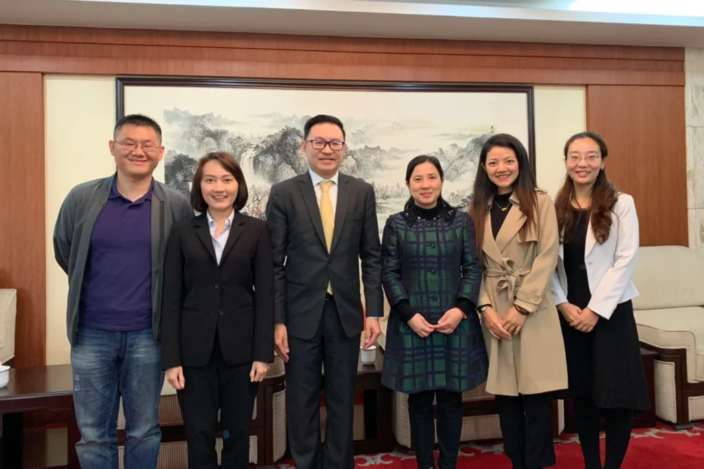 NIDA เยือน Chongqing Technology and Business University สาธารณรัฐประชาชนจีน