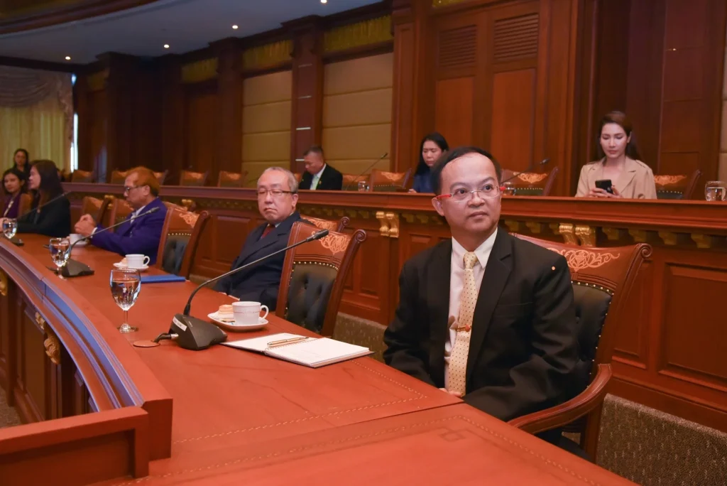 630708_05 MOU GSTM NIDA – สมาคมภาษาเพื่อการศึกษา อาชีพและธุรกิจนำเที่ยว