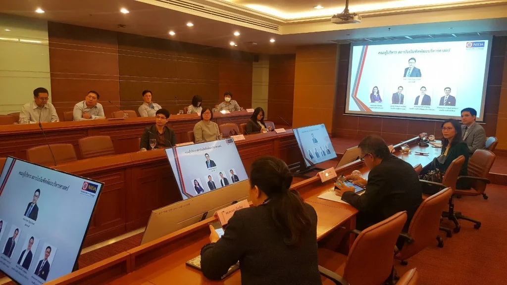 630828 03 โครงการผู้บริหารสถาบันเสวนากับอาจารย์ใหม่ 2563