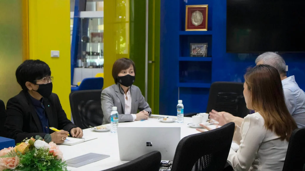 630908 02 ประชุมหารือความร่วมมือทางวิชาการด้านการรับนักศึกษาต่างชาติ