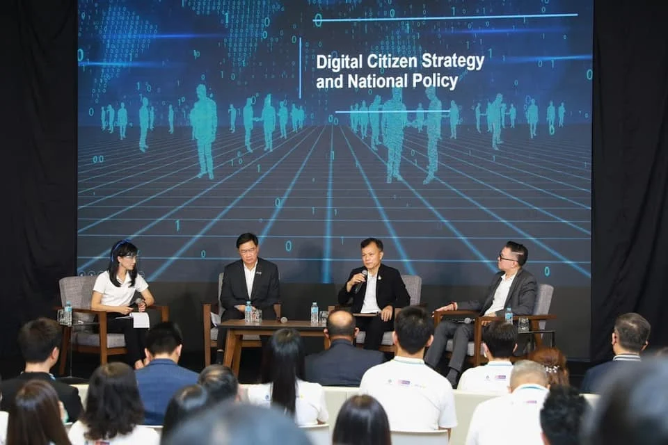 นิด้า จับมือ ปตท.สผ. – ดีป้า จัดเสวนาหัวข้อ “Digital Citizen Strategy and National Policy” หนุนขับเคลื่อนองค์กรด้วยดิจิทัล