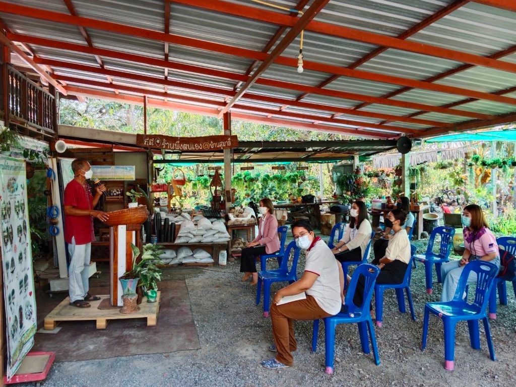 ออมสินยุวพัฒน์รักษ์ถิ่น ลงพื้นที่ศูนย์การเรียนรู้บ้านสุมาลี