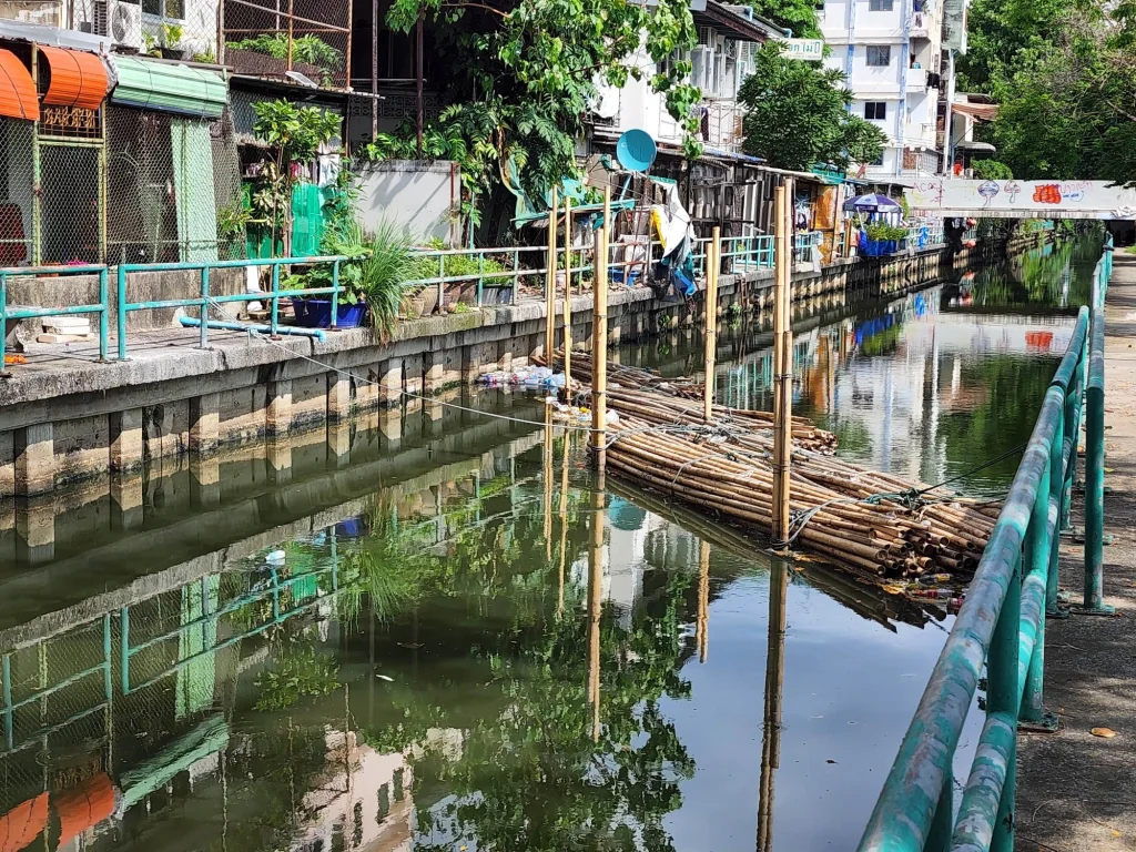 NIDA ลงพื้นที่สำรวจสายคลองตาหนัง