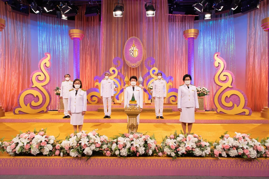 650526nida 01 ร่วมบันทึกเทปถวายพระพร เนื่องในโอกาสมหามงคลเฉลิมพระชนมพรรษา สมเด็จพระนางเจ้าสุทิดา พัชรสุธาพิมลลักษณ พระบรมราชินี