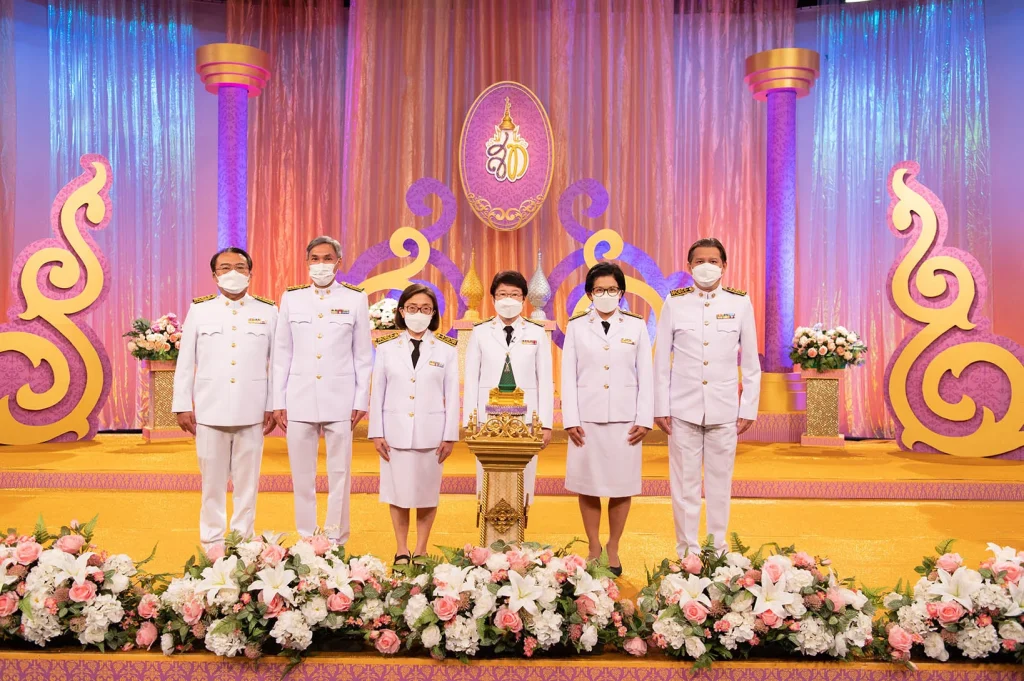 650526nida 02 ร่วมบันทึกเทปถวายพระพร เนื่องในโอกาสมหามงคลเฉลิมพระชนมพรรษา สมเด็จพระนางเจ้าสุทิดา พัชรสุธาพิมลลักษณ พระบรมราชินี