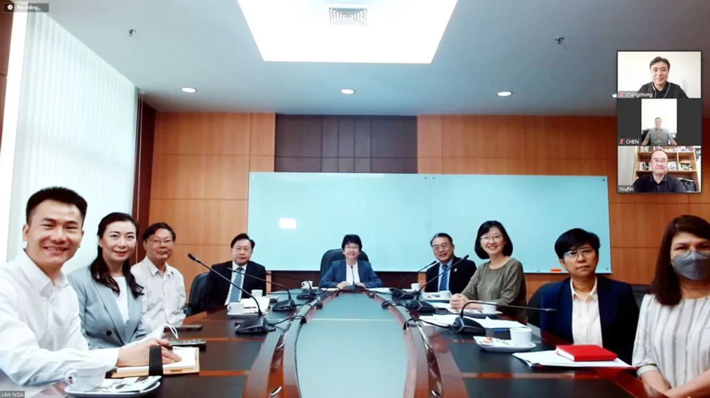 หารือความร่วมมือทางวิชาการกับ Communication University of China (CUC)