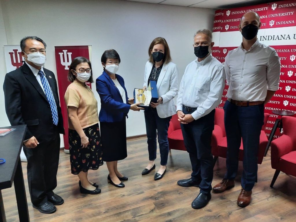 ประชุมหารือความร่วมมือทางวิชาการกับ Indiana University (IU)