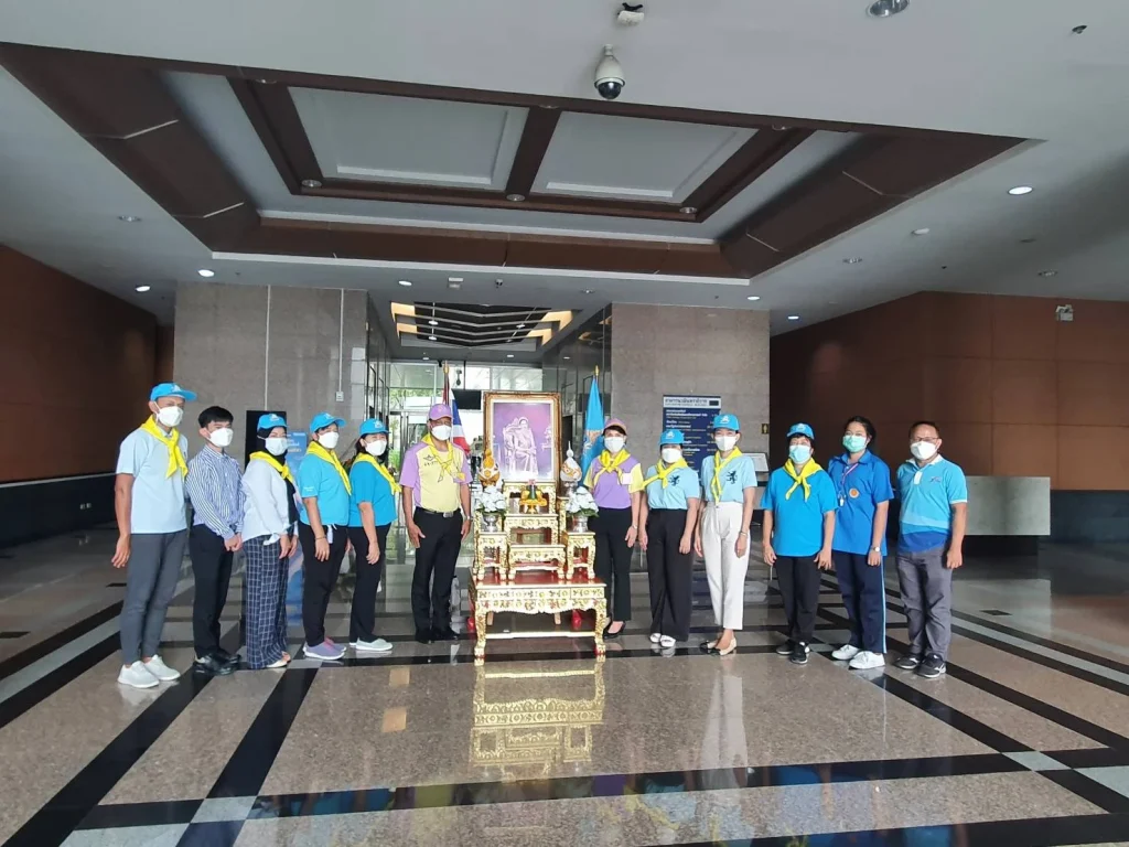 650811.904 03 นิด้า ปลูกต้นไม้เฉลิมพระเกียรติ สมเด็จพระนางเจ้าสิริกิติ์ พระบรมราชินีนาถ พระบรมราชชนนีพันปีหลวง