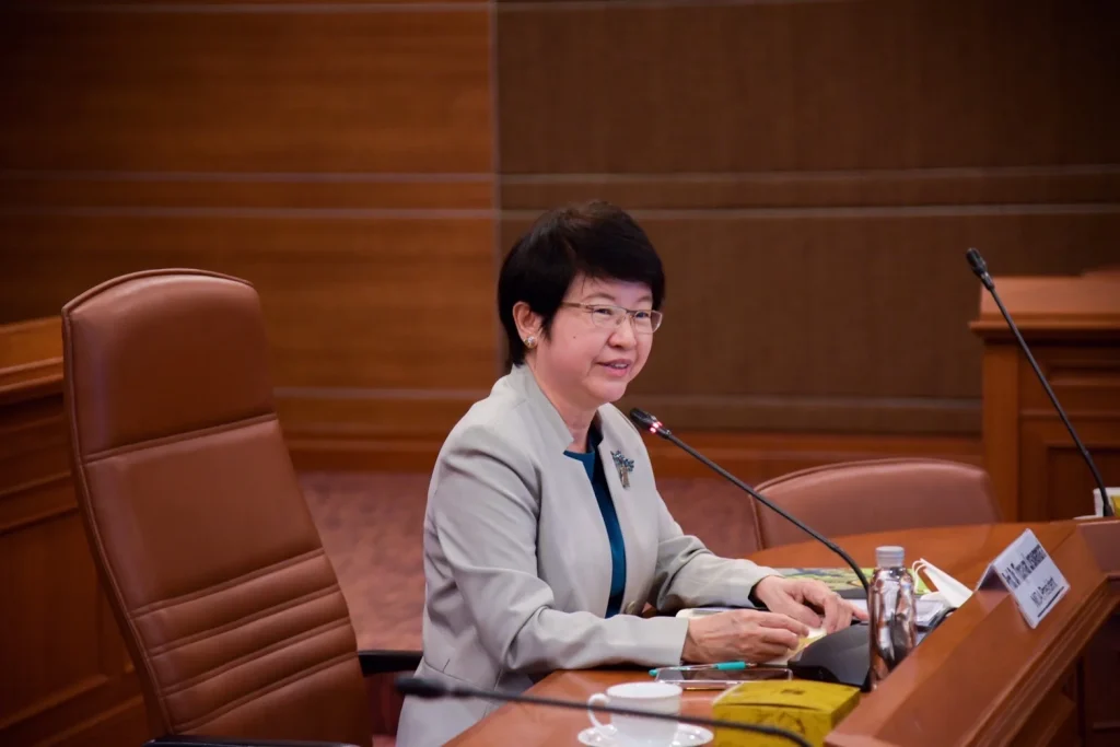 Singapore Management University (SMU) เยือนสถาบัน