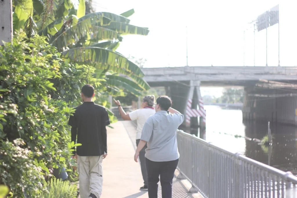 660329A 05 โครงการออมสินยุวพัฒน์รักษ์ถิ่น นิด้า ลงพื้นที่ชุมชนริมคลองประเวศฝั่งเหนือ