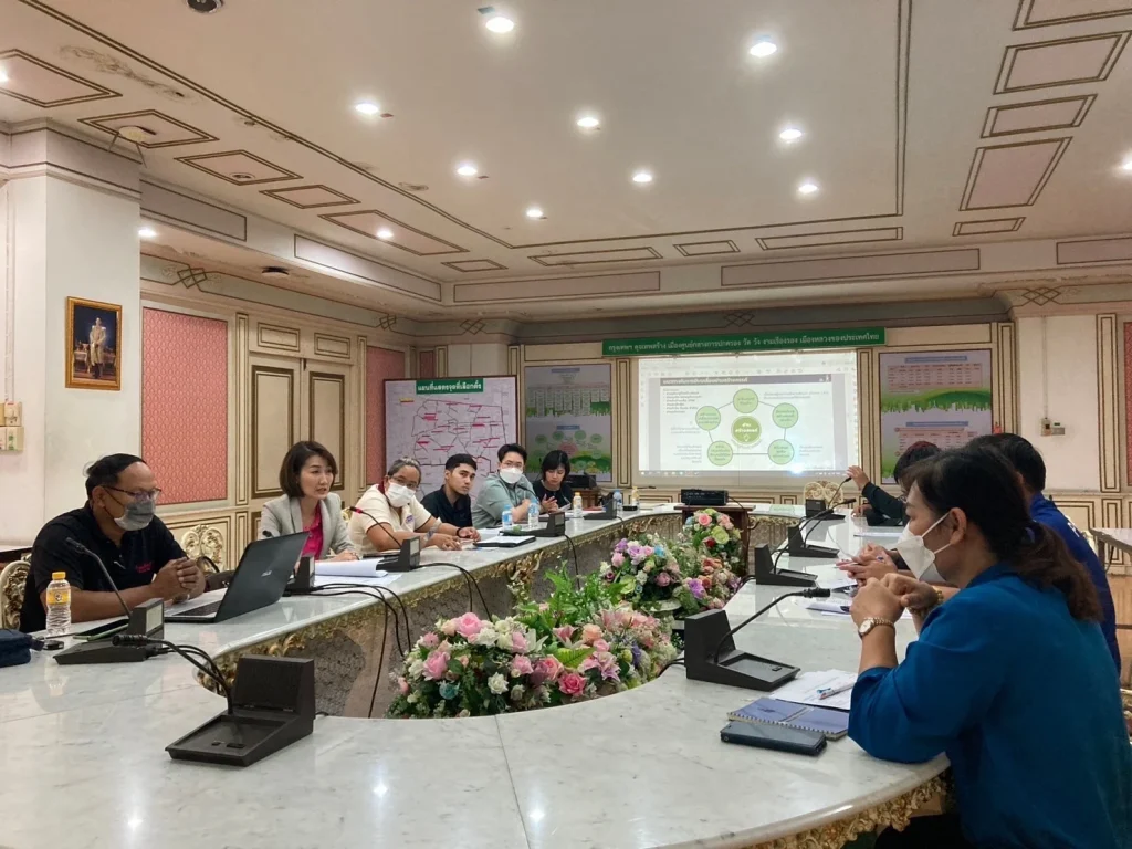 660329A 08 โครงการออมสินยุวพัฒน์รักษ์ถิ่น นิด้า ลงพื้นที่ชุมชนริมคลองประเวศฝั่งเหนือ