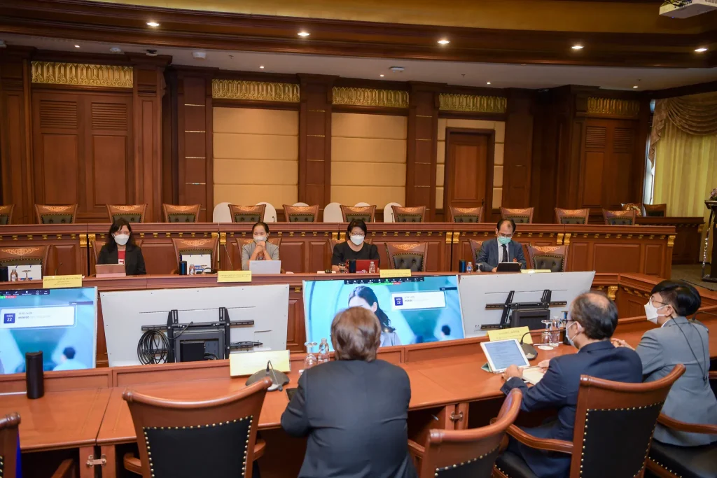 660421nida_09 ‘นิด้า’ จัดประชุม คณะผู้บริหารบัณฑิตศึกษามหาวิทยาลัยของรัฐ และมหาวิทยาลัยในกำกับของรัฐ (ทคบร.)