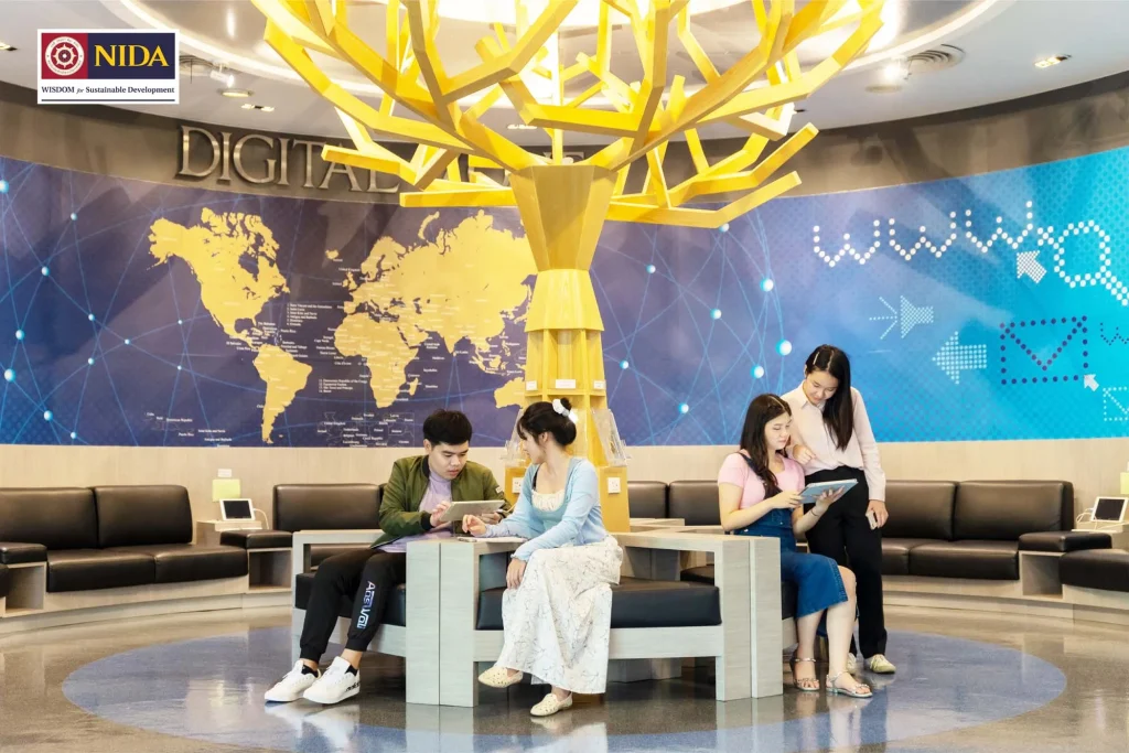 NIDA photo PR layout 04 ปรัชญาใหม่ของนิด้า: ปัญญาเพื่อการพัฒนาที่ยั่งยืน(WISDOM for Sustainable Development)