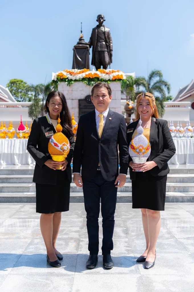 ‘นิด้า’ ร่วมพิธีวางพานพุ่มถวายราชสักการะพระบรมราชานุสาวรีย์ รัชกาลที่ 4 เนื่องในวันคล้ายวันสถาปนา ‘สจล.’