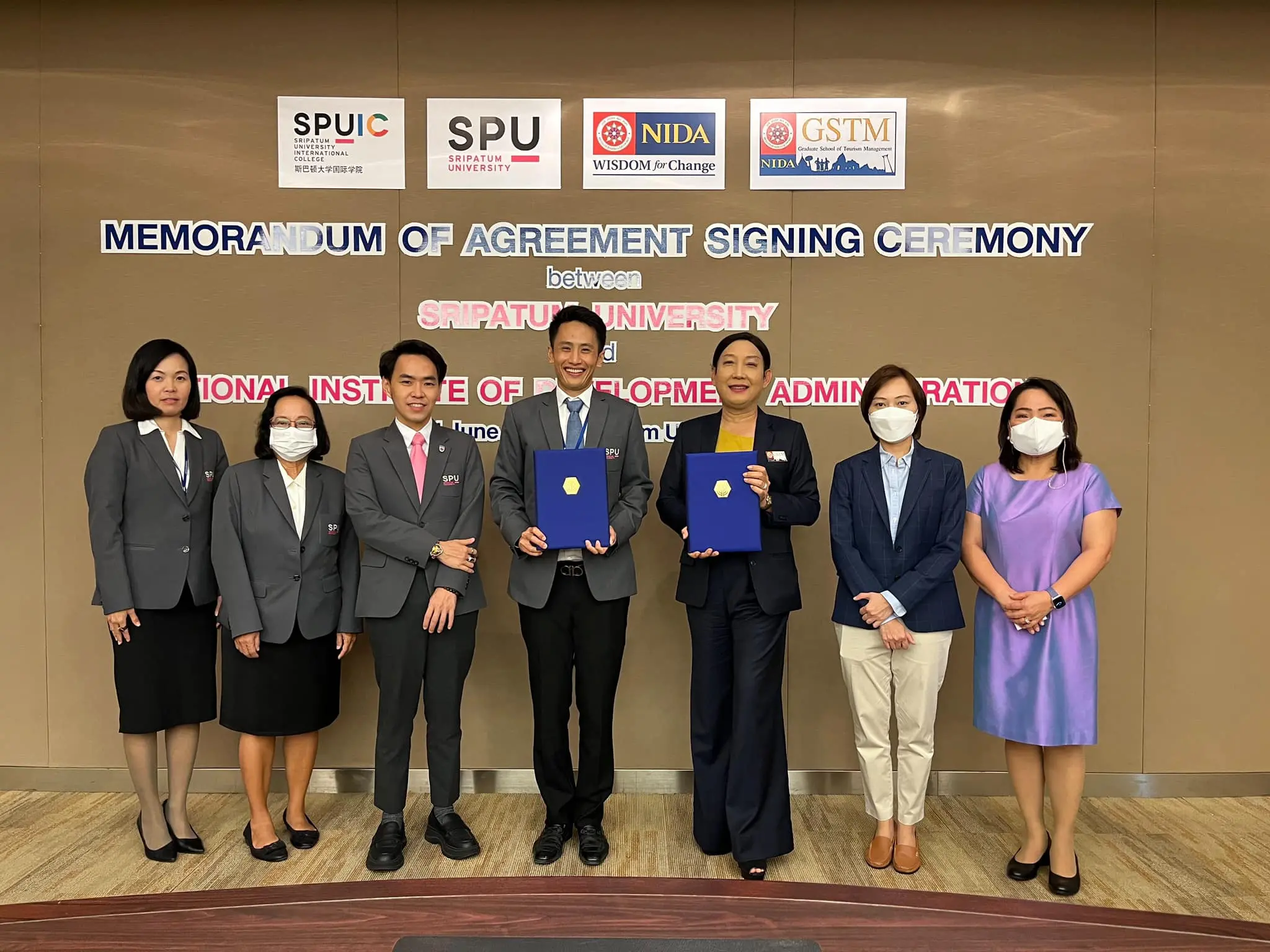 qq Master of Management Program in Integrated Tourism and Hospitality Management