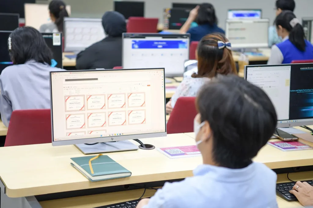 กองบริหารและพัฒนาทรัพยากรบุคคล จัดกิจกรรมอบรมเชิงปฏิบัติการ “ทำงานง่าย ใช้เวลาน้อยลง ด้วย Office 365 (Power Automate)”