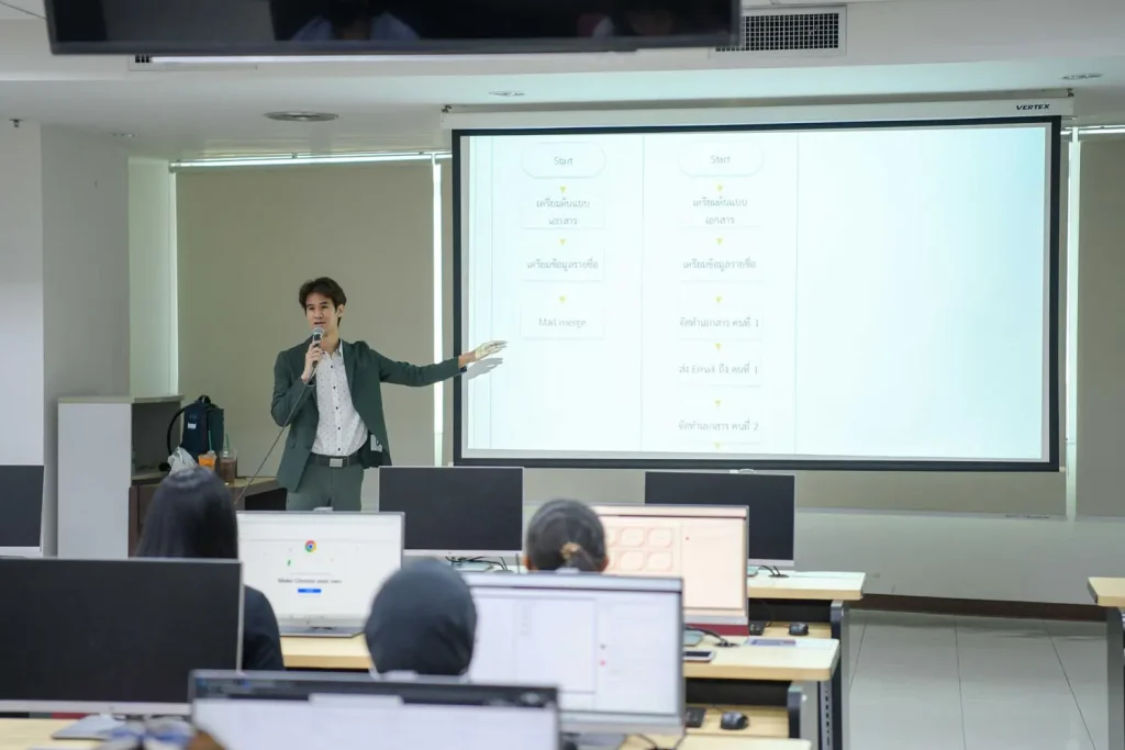 กองบริหารและพัฒนาทรัพยากรบุคคล จัดกิจกรรมอบรมเชิงปฏิบัติการ “ทำงานง่าย ใช้เวลาน้อยลง ด้วย Office 365 (Power Automate)”