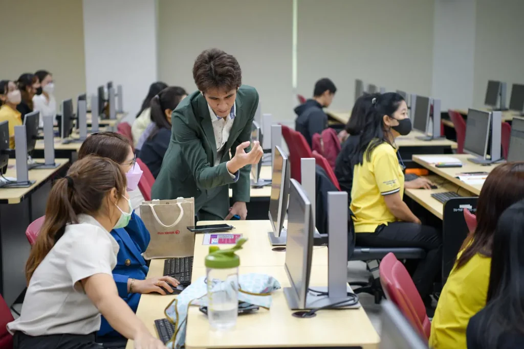 กองบริหารและพัฒนาทรัพยากรบุคคล จัดกิจกรรมอบรมเชิงปฏิบัติการ “ทำงานง่าย ใช้เวลาน้อยลง ด้วย Office 365 (Power Automate)”