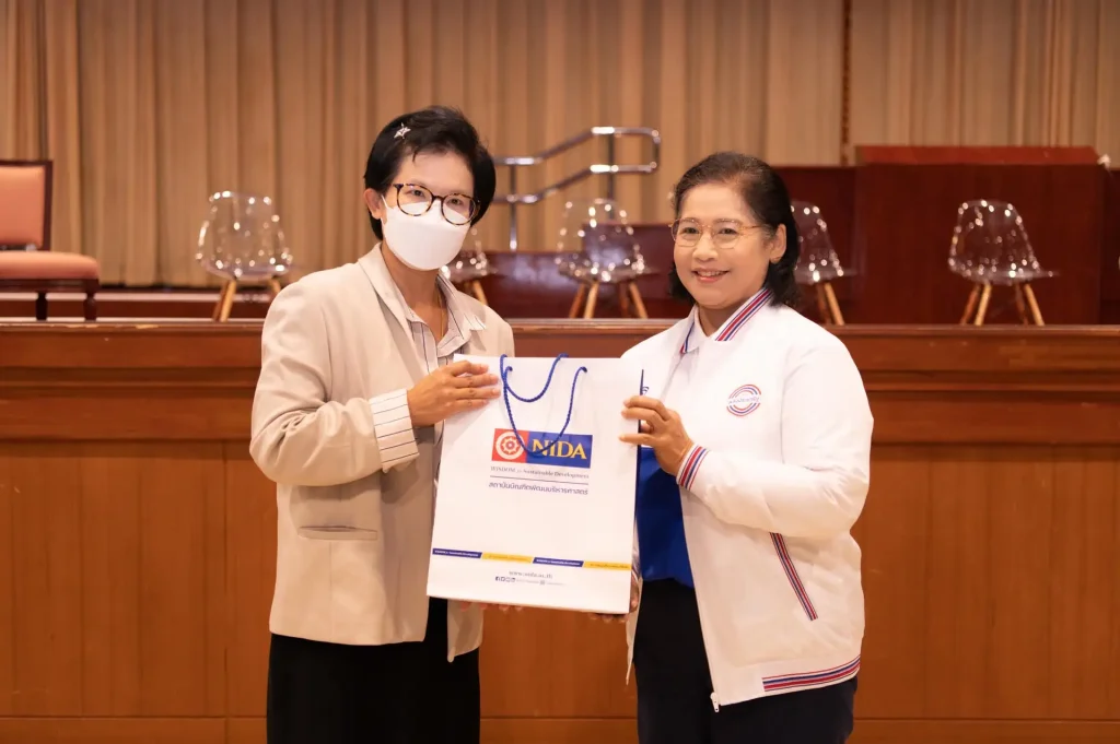 การแสดงวิสัยทัศน์ของผู้สมัคร-ส.ส.กทม-เขต14_05 นิด้าโพล ร่วมกับ คณะนิติศาสตร์ (นิด้า) จัดการแสดงวิสัยทัศน์ของผู้สมัคร ส.ส. กทม. เขต 14 (เขตบางกะปิ คลองเจ้าคุณสิงห์)