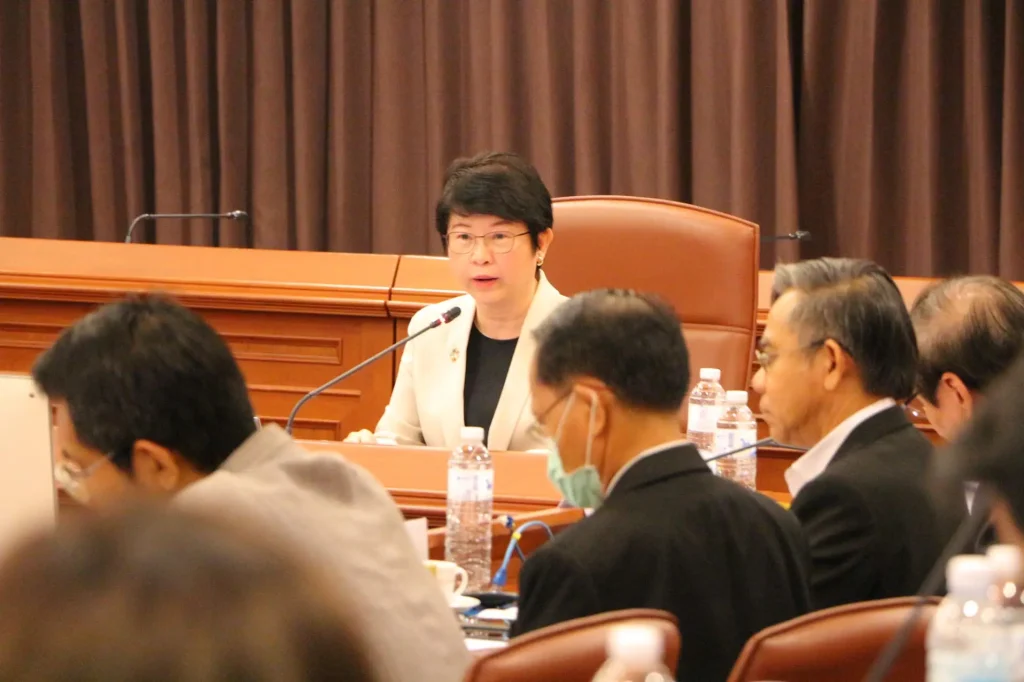 NIDA เปิดตัวโครงการวิจัยเชิงปฏิบัติการ “นวัตกรรมทางสังคมเพื่อสร้างชุมชนเข้มแข็ง พื้นฐานของประชาธิปไตยอัตลักษณ์ไทย”