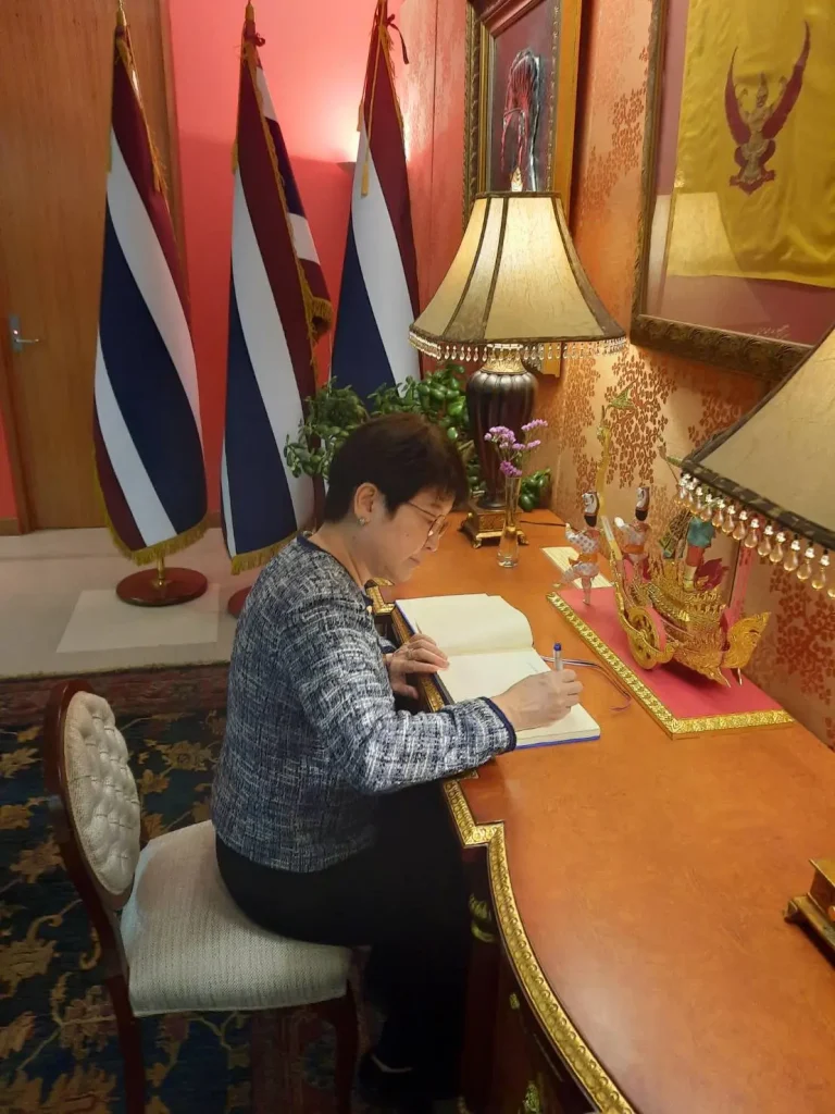 สถานเอกอัครราชทูต-ณ-กรุงเวลลิงตัน-นิวซีแลนด์2 NIDA เข้าเยี่ยมคารวะเอกอัครราชทูต ณ กรุงเวลลิงตัน นิวซีแลนด์