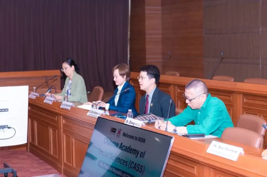 Chinese Academy of Social Sciences (CASS) เยือนสถาบัน