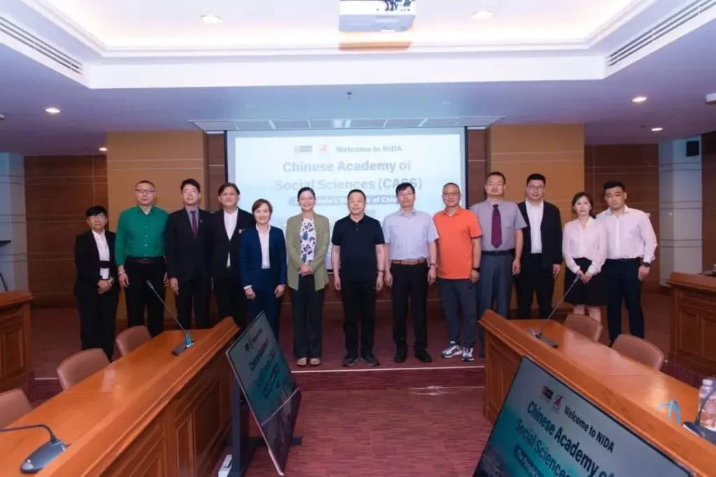 Chinese Academy of Social Sciences (CASS) เยือนสถาบัน
