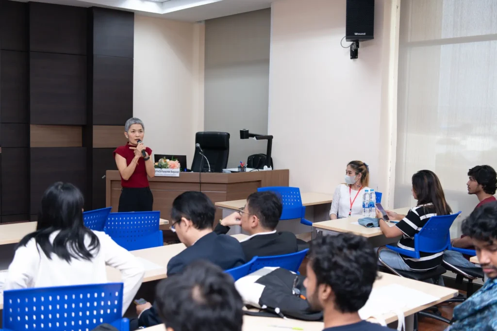 NIDA-9th-International-Summer-Camp-2023-สัมมนาเชิงปฏิบัติการวิชาปรัชญาเศรษฐกิจพอเพียง-และคุณภาพภาวะผู้นำ06 NIDA 9th International Summer Camp 2023: สัมมนาเชิงปฏิบัติการวิชาปรัชญาเศรษฐกิจพอเพียง และคุณภาพภาวะผู้นำ