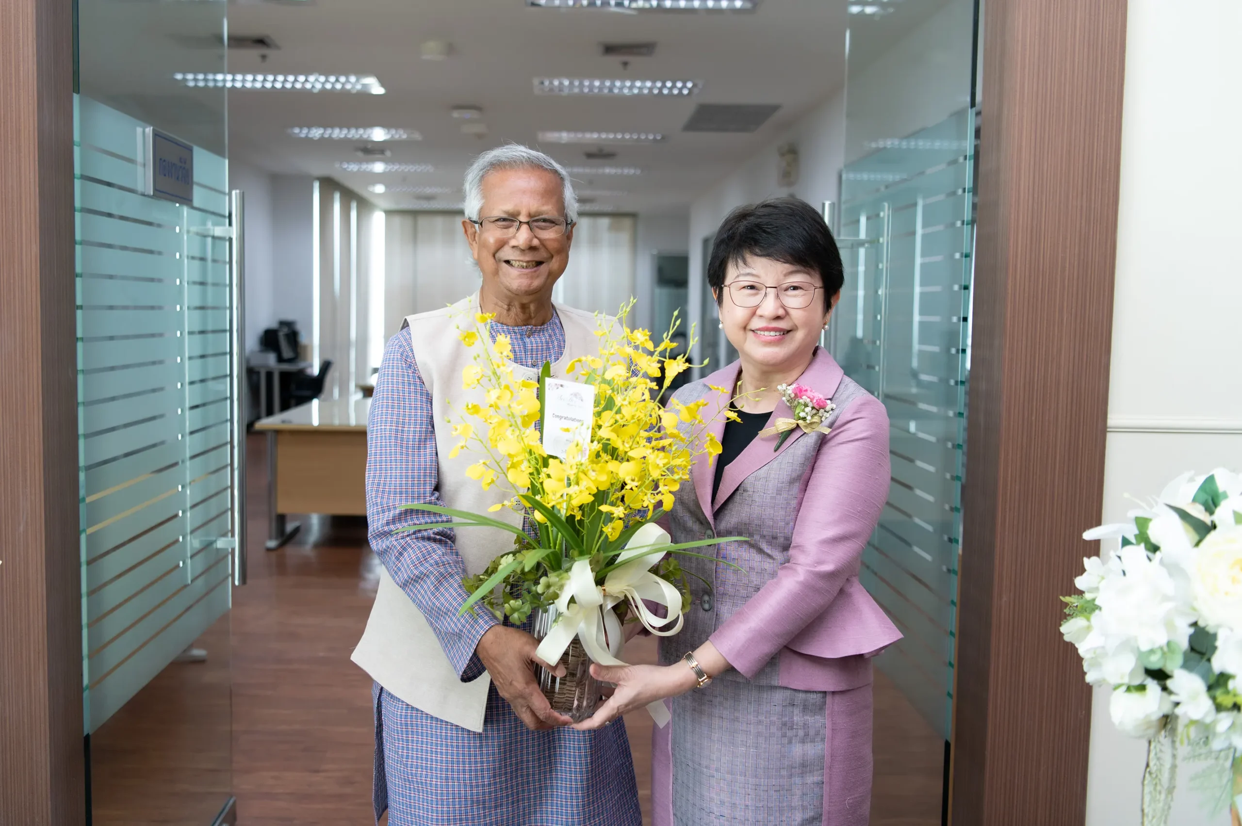 ‘นิด้า’ เปิดตัวศูนย์ ‘YUNUS – NIDA Center’ มุ่งขับเคลื่อนนวัตกรรมสังคม – ธุรกิจเพื่อสังคม – การพัฒนาทุนทางสังคม